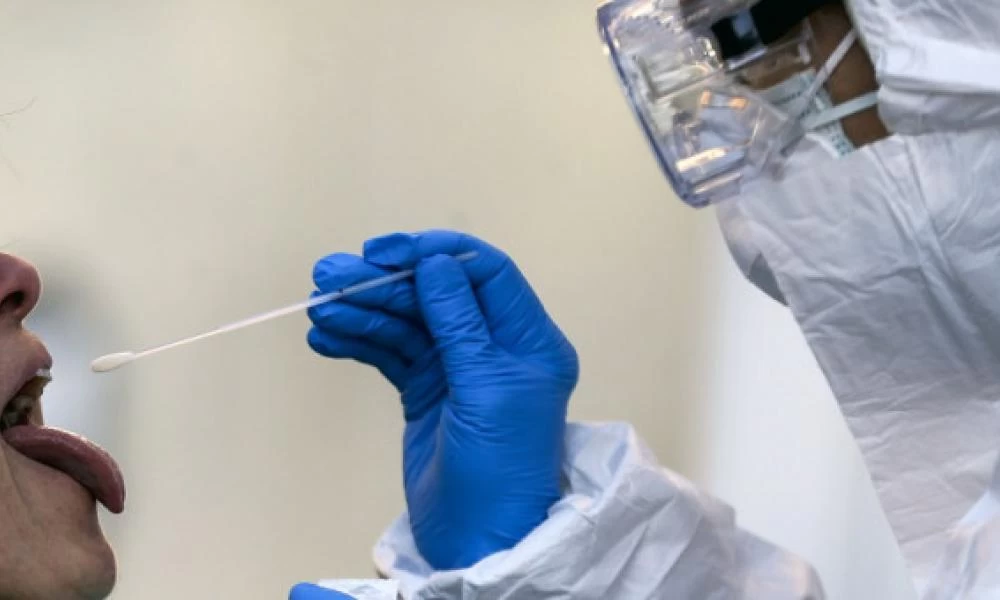 Κορονοϊός: Βρέφος 13 ημερών κατέληξε στη Βρετανία